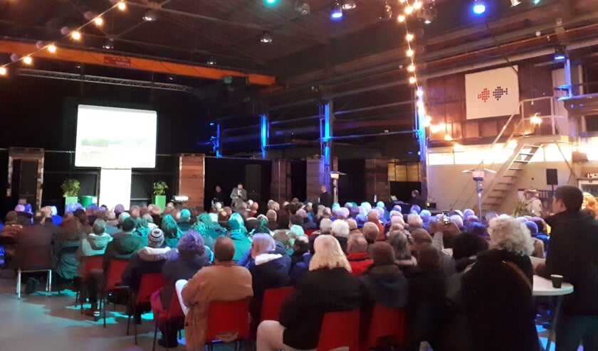 De Lasloods zit vol voor de bijeenkomst over het Nollebos.