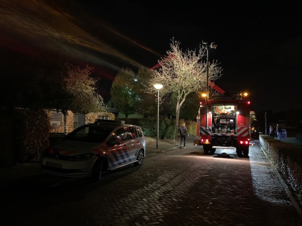 Brandweer naar schoorsteenbrand aan Hoge Zijde in Bavel - BredaVandaag.nl