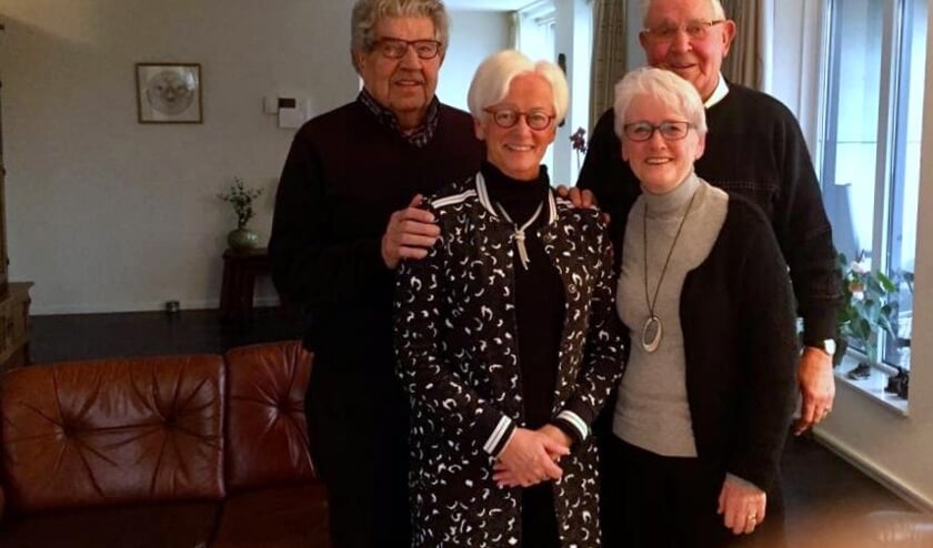 Van links naar rechts: Frans Kuipers, Catrien Ars, Corrie de Winter en Bert de Bruin. FOTO BERT DE BRUIN