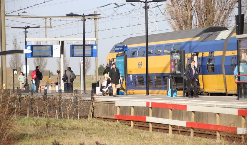 Treinverkeer flink ontregeld na aanrijding met persoon