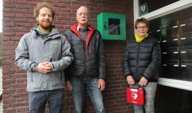 De AED zit in de portiek van de Noorderster.