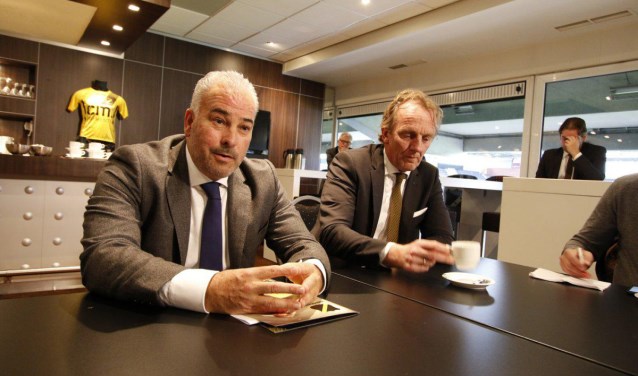 De ontslagen Hans Smulders en RvC-vz Joost Gielen.