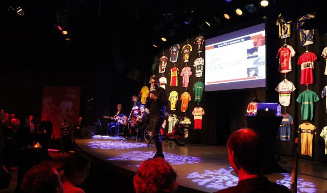 Het eerste Vuelta Wielercafé in Mezz.