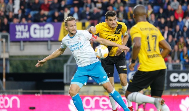 NAC verloor op 29 september 2018 daags na het ontslag van technisch directeur Hans Smulders met 0-2 van PSV.