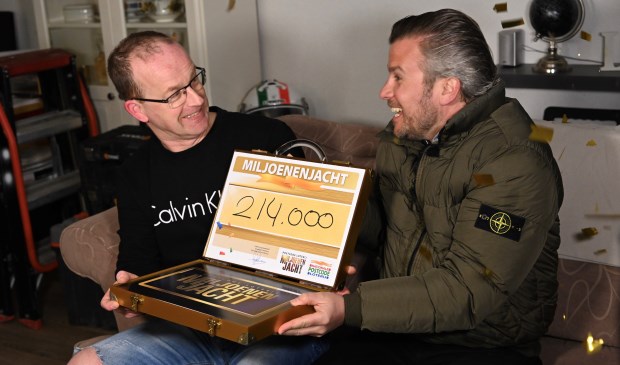 Cornelis uit Oudenbosch werd zondagavond thuis door Winston Gerschtanowitz verrast met 214.000 euro.