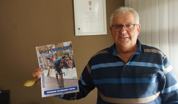 Corrie Maas , voorzitter van de Stichting Dorpenomloop Rucphen.