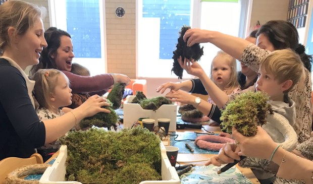 Er vinden allerlei activiteiten plaats bij mamacafés.