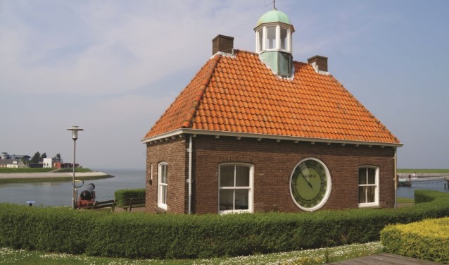 Het peilhuisje in Wemeldinge.