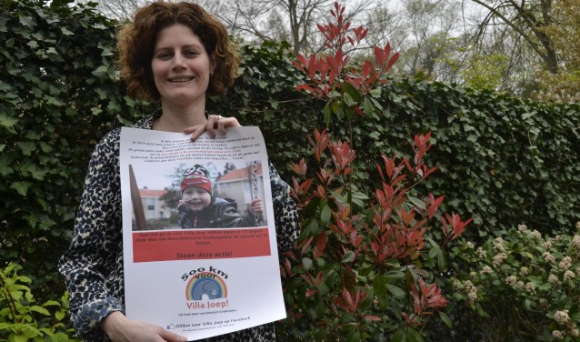 Jolanda haalt zoveel mogelijk geld op voor Villa Joep FOTO REMKO VERMUNT