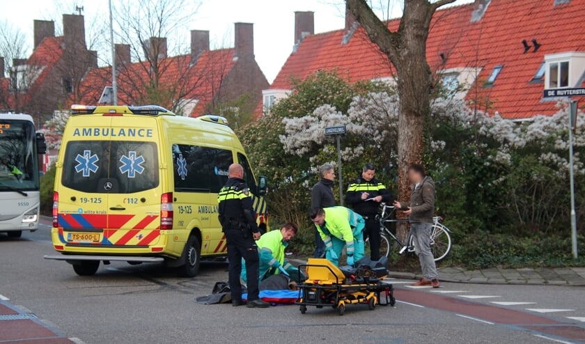 Fietser geschept door auto in Middelburg