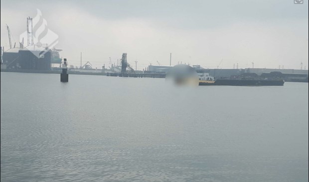 De tanker werd op de Sloehaven stilgelegd.