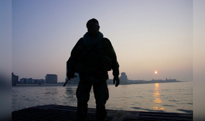 Provincie en Vlissingen willen om tafel met Den Haag over marinierskazerne 