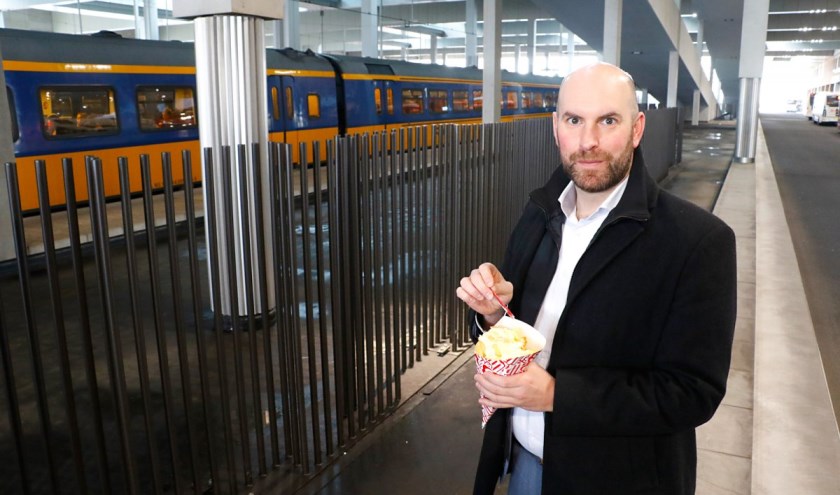 Boaz Adank: 'Europa maakt het mogelijk dat we met de trein in drie uur in Parijs zijn'.