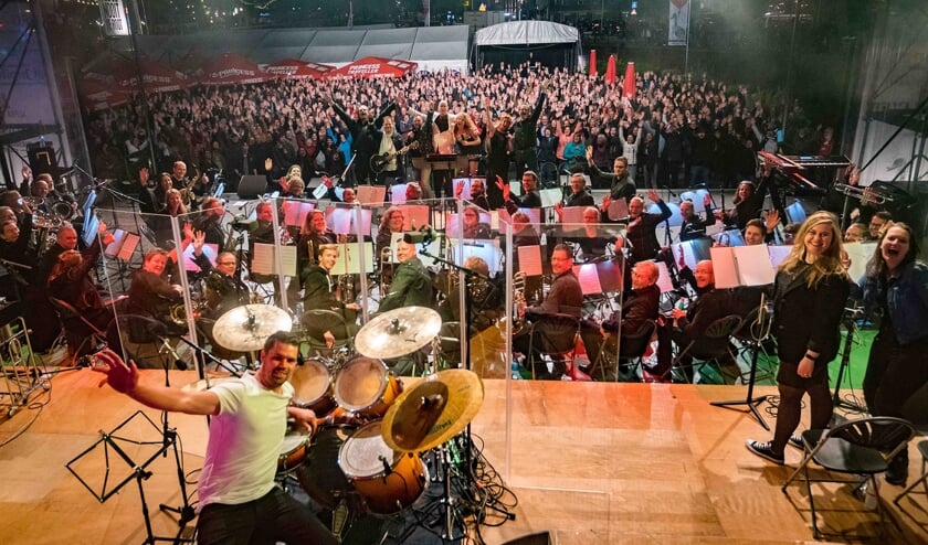 Zon en muziek op het Spanjaardsgat Festival.