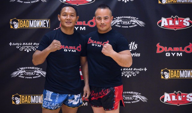Links Saenchai en rechts Travis
Schlee van Diablo Gym