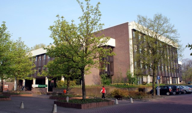 gemeentehuis-roosendaal-medium
