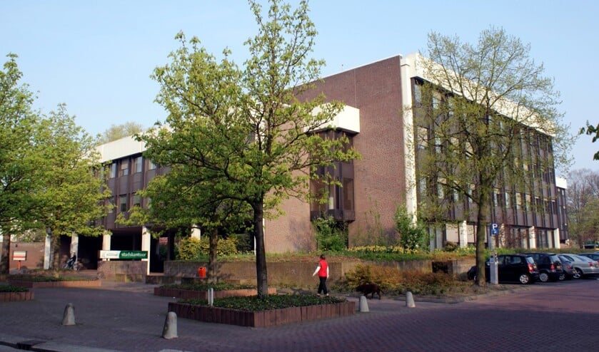 gemeentehuis-roosendaal-medium