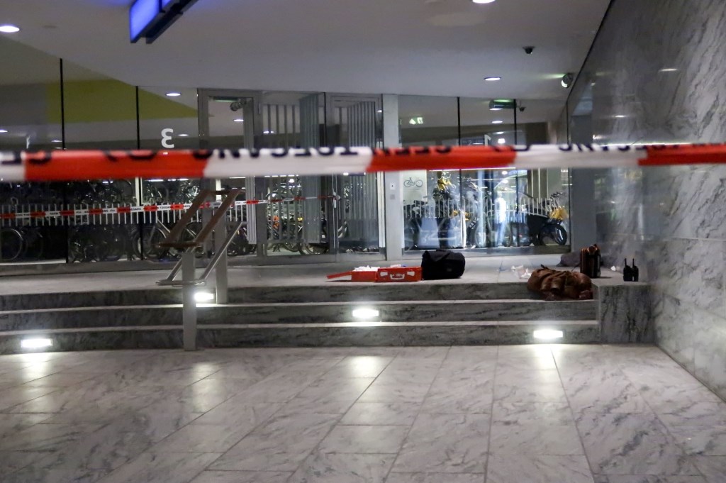 Een 23-jarige Bredanaar is donderdag gewond geraakt bij een steekincident in het station.
