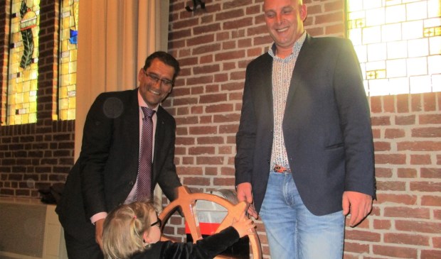 Het stuurwiel werd meteen in gebruik genomen.