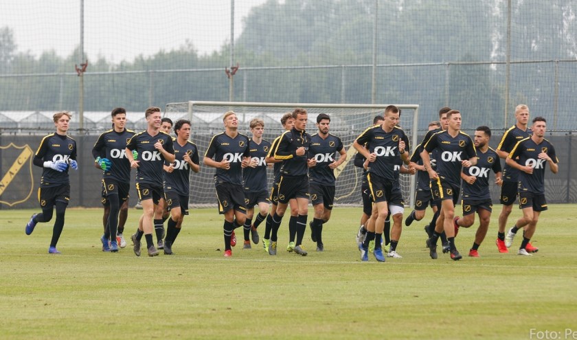 De spelers tijdens de eerste training afgelopen woensdag