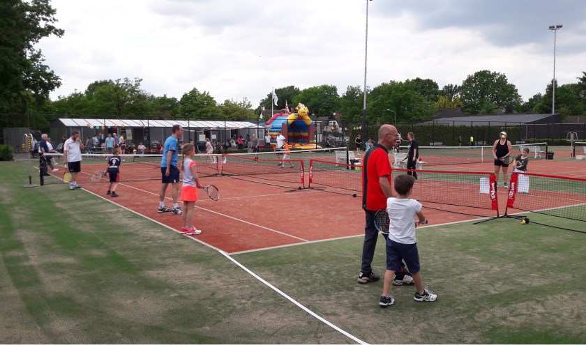 Mini maxi toernooi en open dag TC Bosschenhoofd.