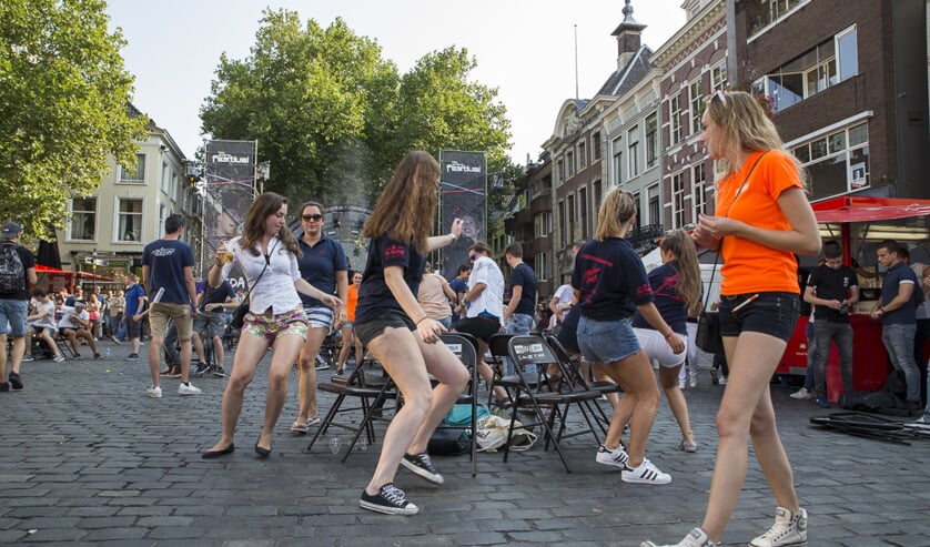 Het HBO Introfestival blijft wel bestaan. Vroeger was dat in de binnenstad, maar tegenwoordig wordt het gehouden bij Breepark