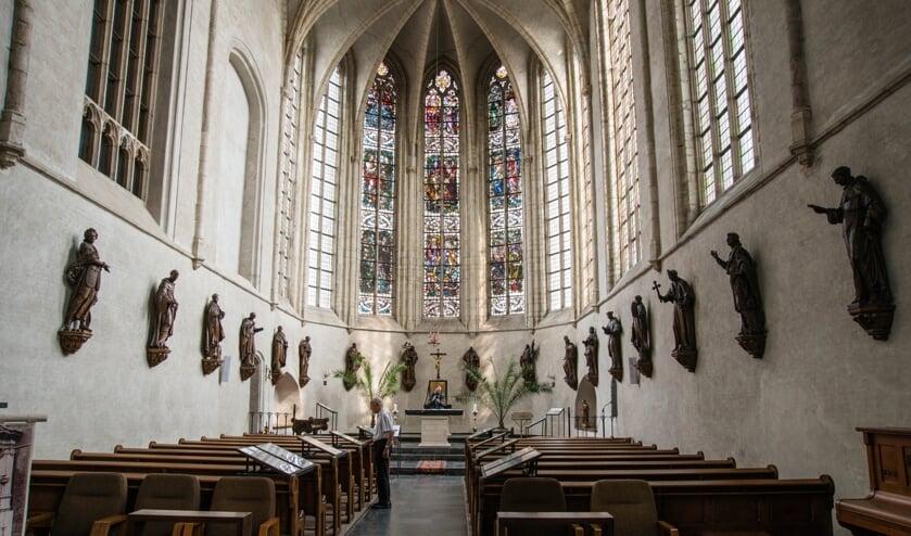 Beelden uit de 17e eeuwse koorbanken in de kerk van Wouw.