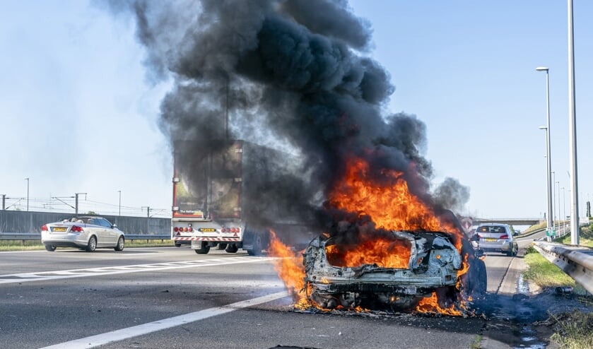 De auto was niet meer te redden.