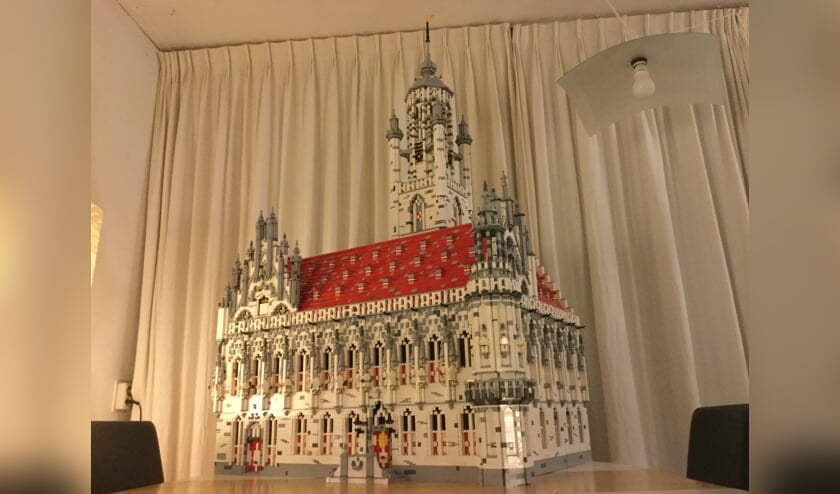 Middelburgs stadhuis van Lego te bewonderen in Drvkkery 