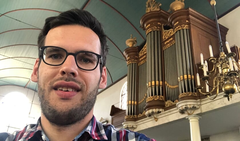Organist Jan van der Male.