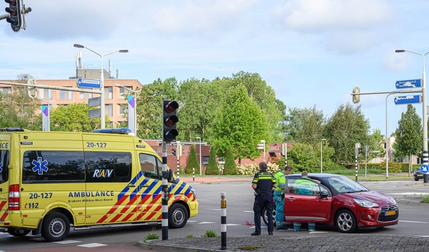 De politie en twee ambulances kwamen ter plekke.