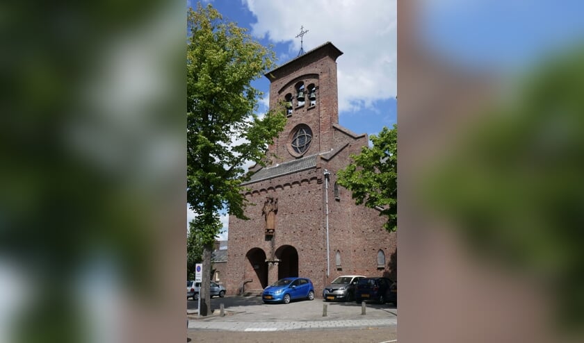 HH. Petrus en Pauluskerk geopend