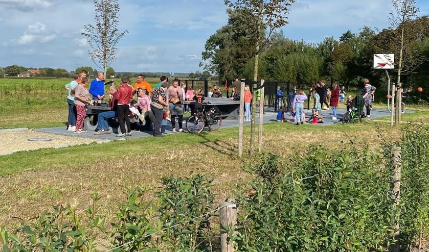 Stekestekje geopend in Nieuwdorp