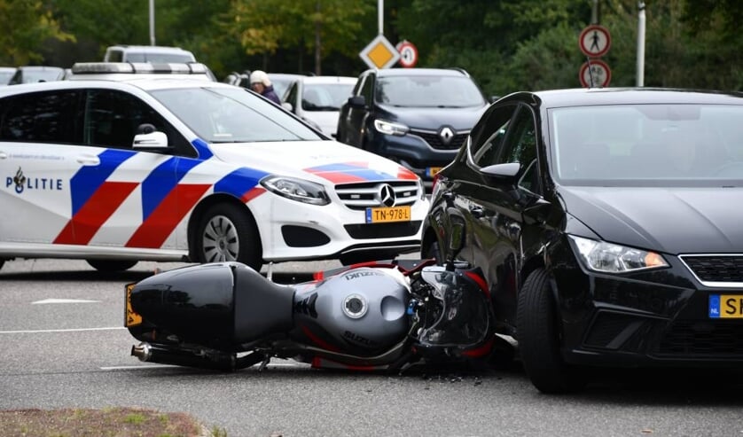 Motorrijder gewond na botsing met auto in Vlissingen
