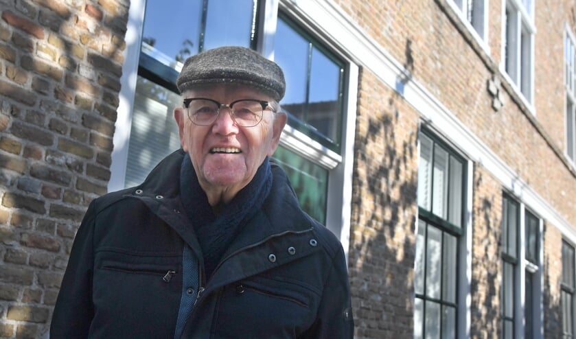 Zilveren Vlissingse Fles voor monumentenredder Arjen Feenstra