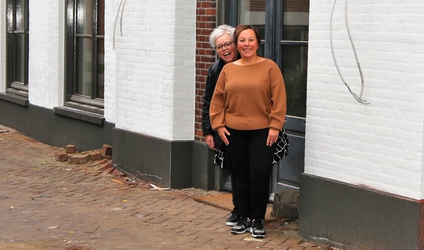 Janine en Carina: ‘Herman den Blijker houdt ons gefocust’