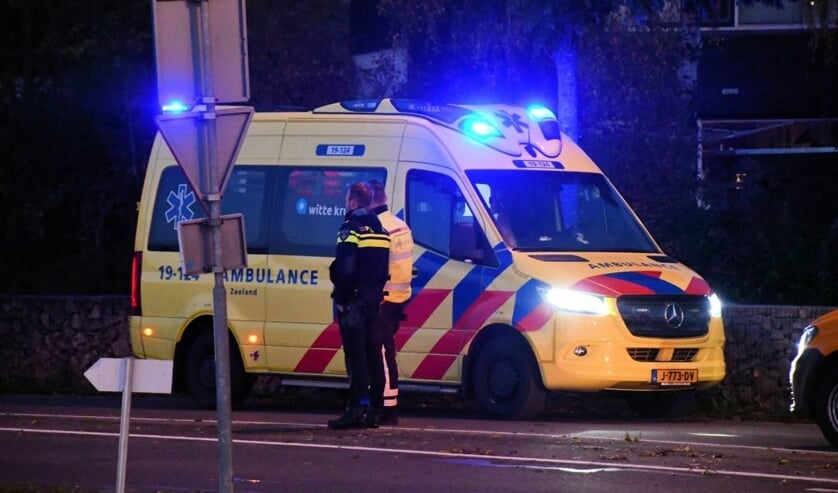 Voetganger naar het ziekenhuis na aanrijding Middelburg