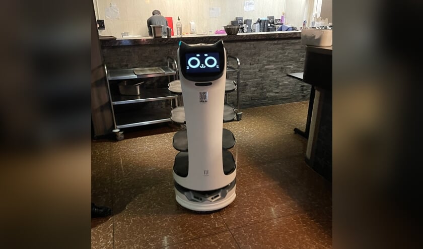 Primeur: een robot in de bediening bij Sakura Huis Middelburg