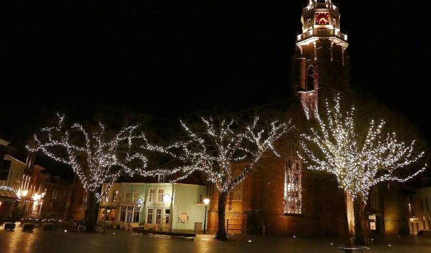 Sint Jacobskerk; lichtpunt in kersttijd