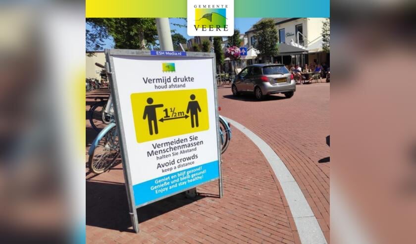 Gemeente Veere zet weer coronacoaches en verkeersregelaars in