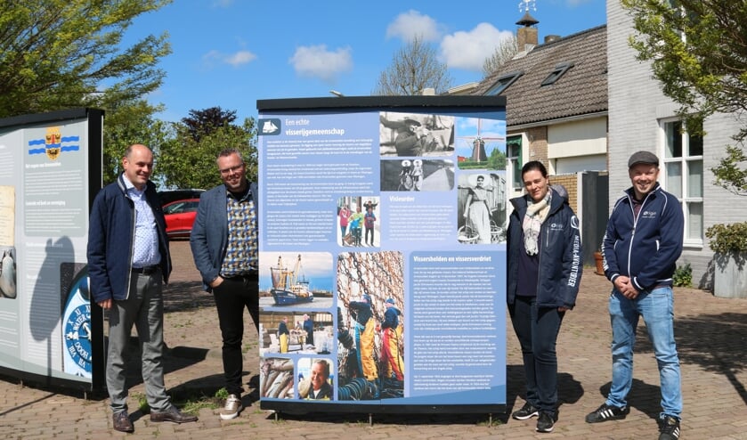 Nieuwe informatieborden met geschiedenis vissersplaats Arnemuiden
