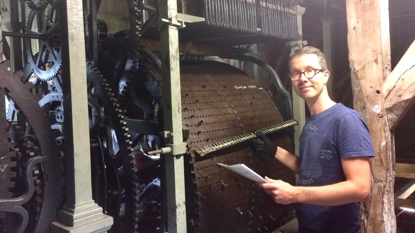 Nieuwe melodieën vanaf het stadhuiscarillon in Veere