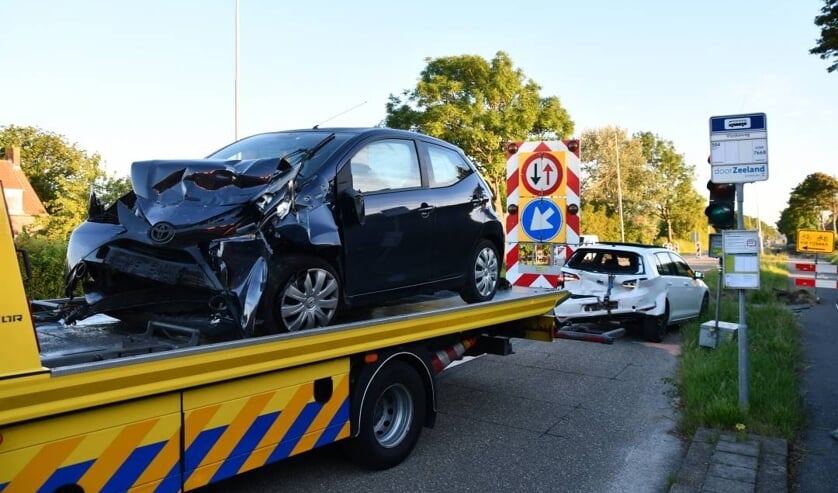 Flinke Schade Na Kop-staart Botsing Bij Veere