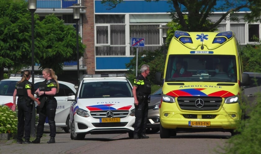 Politie rukt uit voor schietpartij aan Leeuwerikenstraat