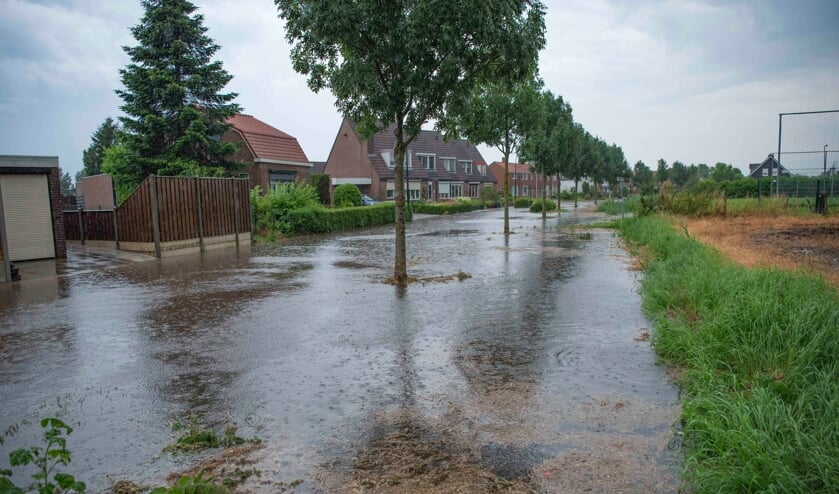 Gemeente pakt wateroverlast in Thoolse straten aan