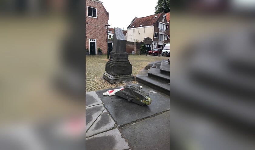Obelisk Oostkerk Middelburg afgebroken: geen vandalisme