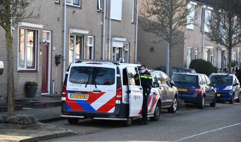 Man aangehouden bij woning aan Torentrans na conflict in relationele sfeer