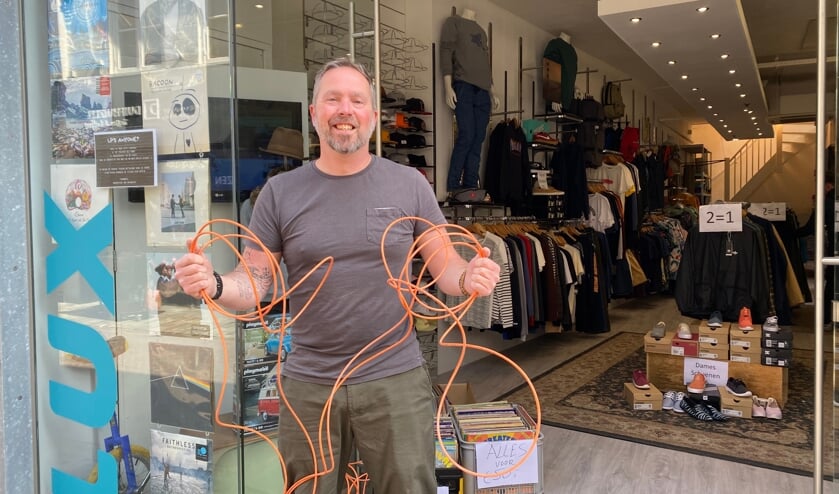 Maarten Landegent maakte zich ‘niet te lang druk’ over glasvezelaanleg voor winkel