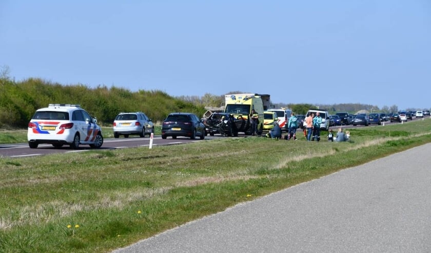 Één gewonde en lange files na botsing op de N57