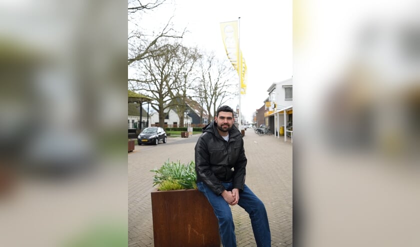 Jong, nieuw raadslid Jan-Kees Wielard: ‘Drempel naar politiek voor jongeren verlagen’